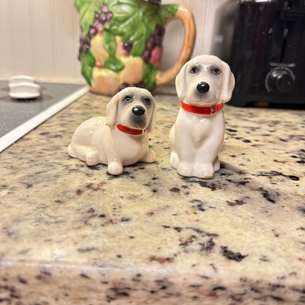The Pioneer Woman Dog Salt and Pepper Shakers - Cream and Red